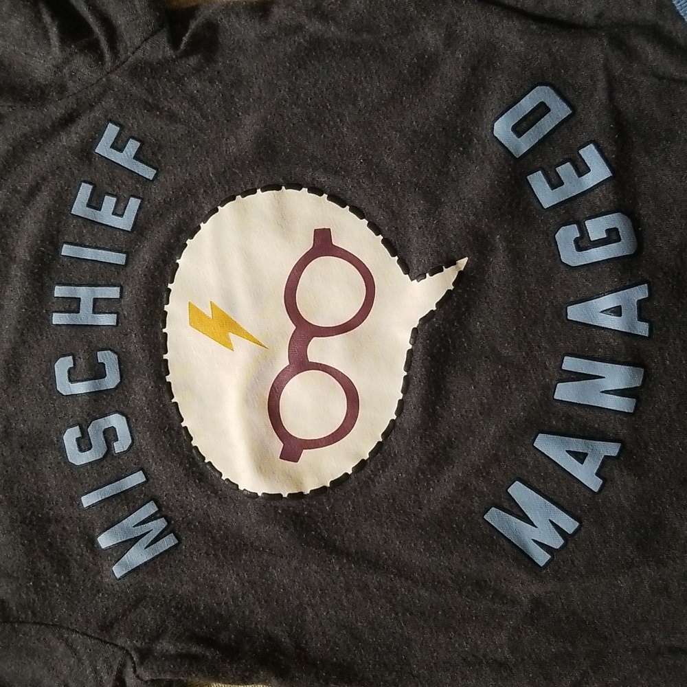 🥳HOST PICK🥳❣5 for $25 Sale❣ Bundle of 2 Harry Potter Onesies - Picture 3 of 6